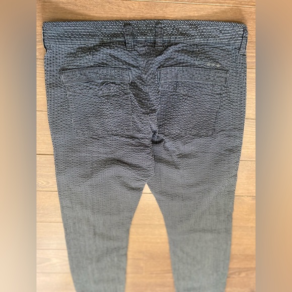 John Varvatos Men’s Size 33 Blue and White Sketchy Pin Striped Cotton Blend Pant - Picture 3 of 6